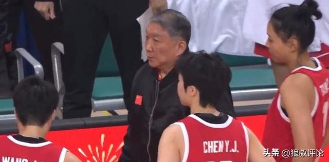 开云体育官网-中国女篮0.2秒遭巴西绝平引热议 宫鲁鸣脸如铁色 末节被轰9-24